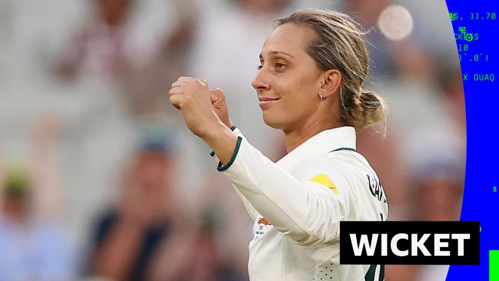 'That sums up the summer' – England's Ecclestone falls to bouncer