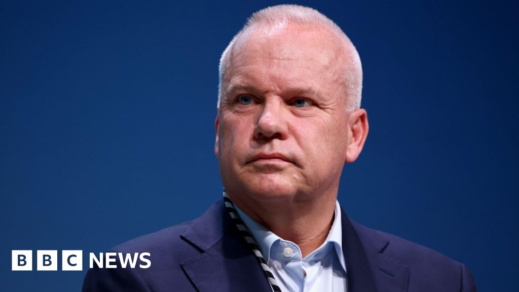 Norwegian oil giant cuts green investment in half