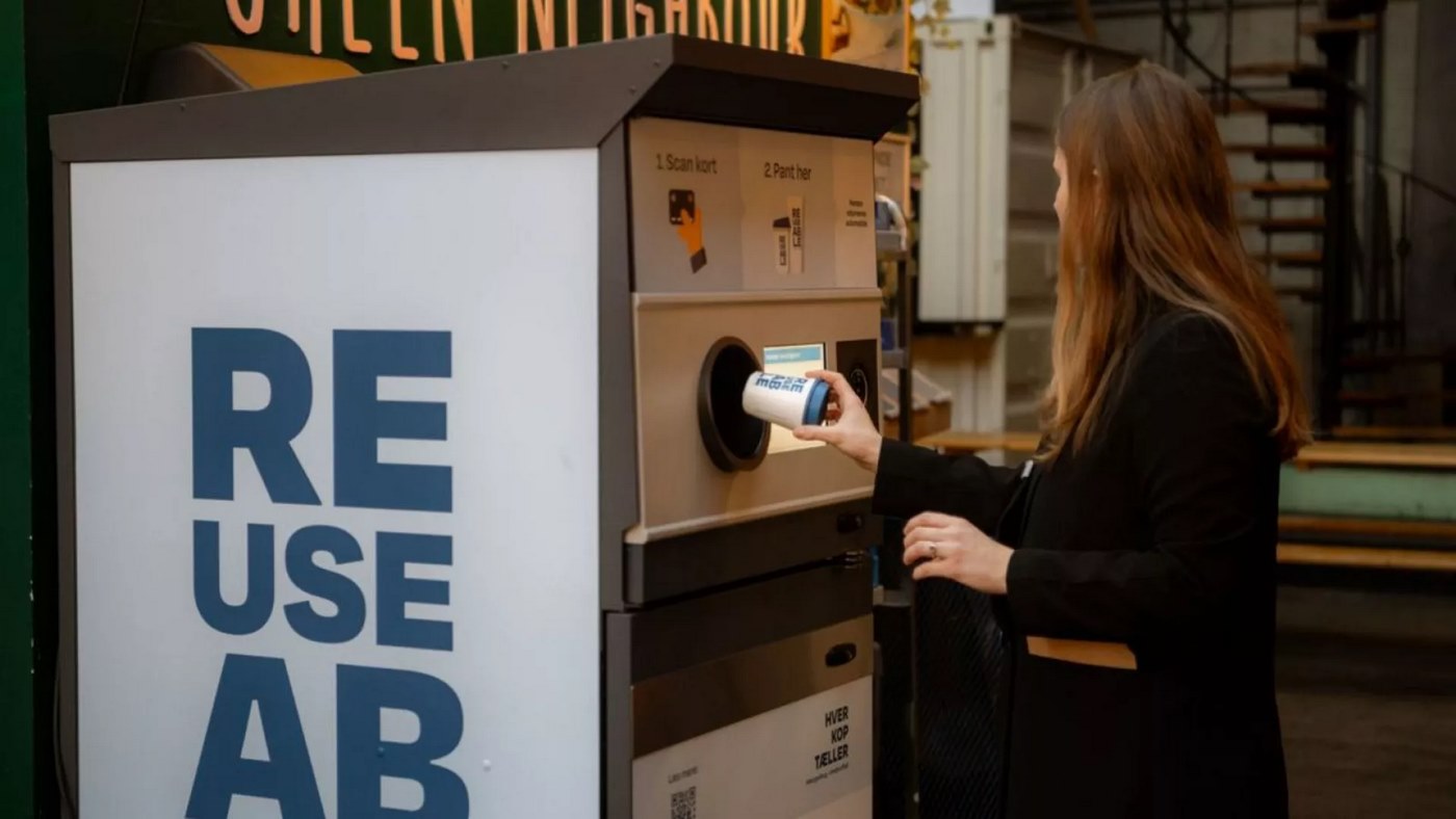 People Are Paid to Return Coffee Cups in This CityโSpoiler Alert, it Worked