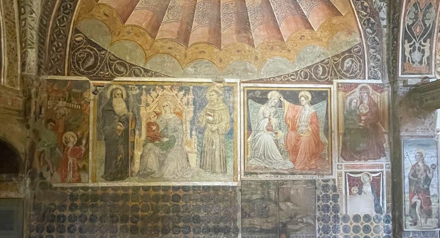 13th-Century Fresco Believed to Depict the Use of an Islamic Tent to Cover a Christian Chruch Altar