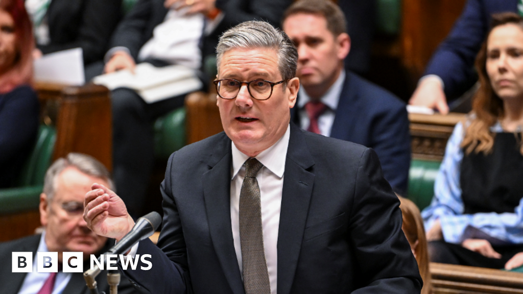 Starmer under fire amid row over cost of Chagos Islands deal