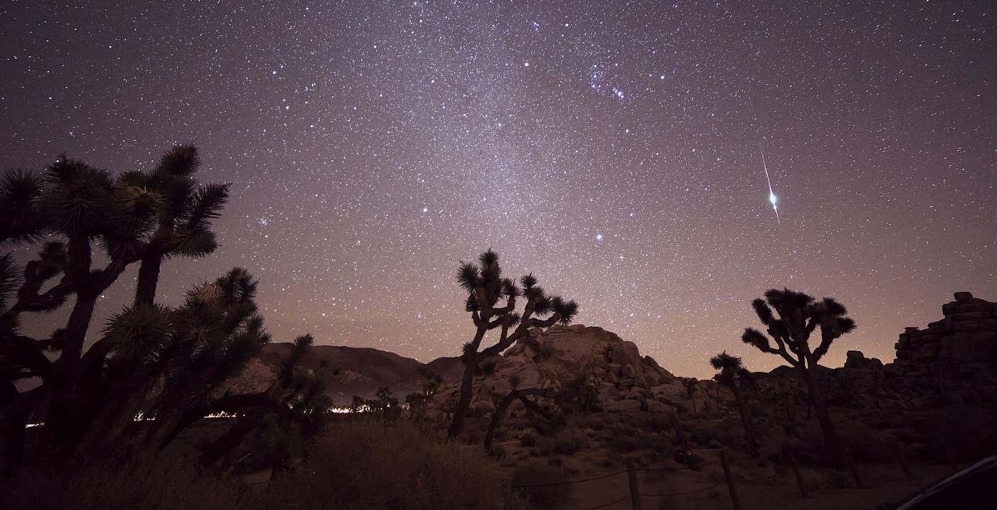 Tonight Is a Peak Lyrid Meteor Shower – And You Don’t Have to Wake Up Early to See it