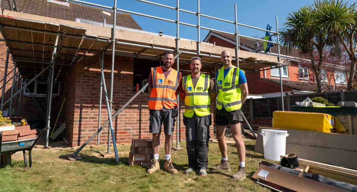 Team of Tradesman Go ‘DIY SOS’ and Transform Home for Disabled Dad for Free