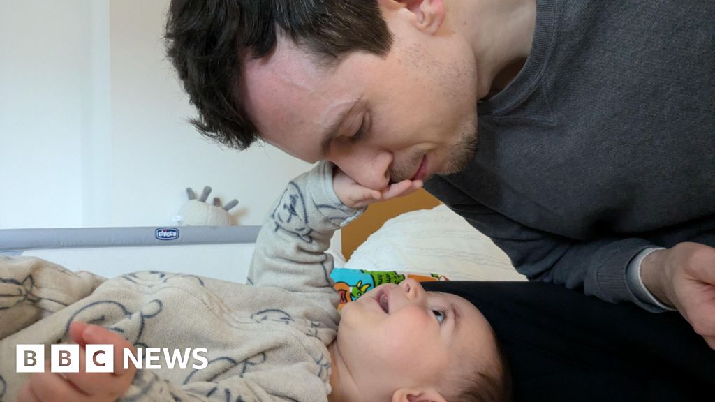 Paternity leave in UK is outdated and unequal, say MPs