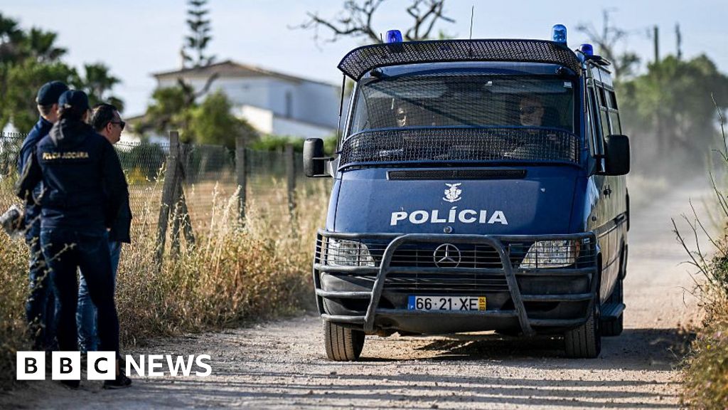 Police start new search near Portugal’s Praia da Luz