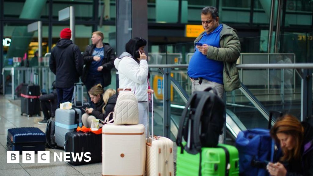 Heathrow shutdown caused by problem found seven years ago