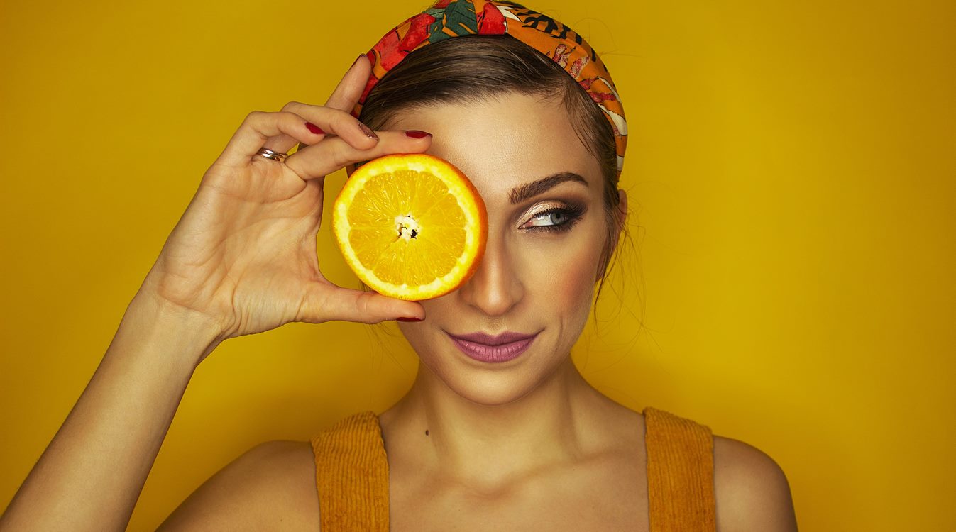 New Groundbreaking Study Reveals How Vitamin C Reactivates Skin Regeneration Genes