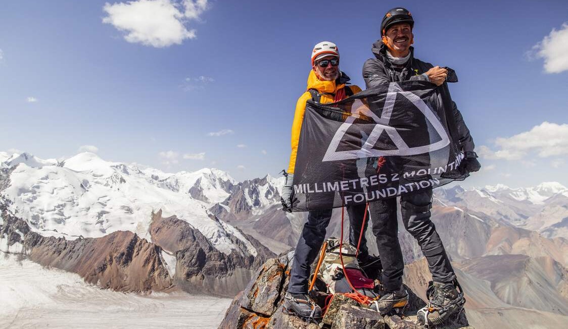 Rugby Player Turned Quadriplegic Completes Incredibly Recovery by Summiting Unconquered Asian Mountain