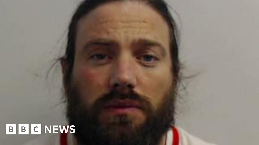 Victim of Tinder predator Christopher Harkins ‘left penniless’